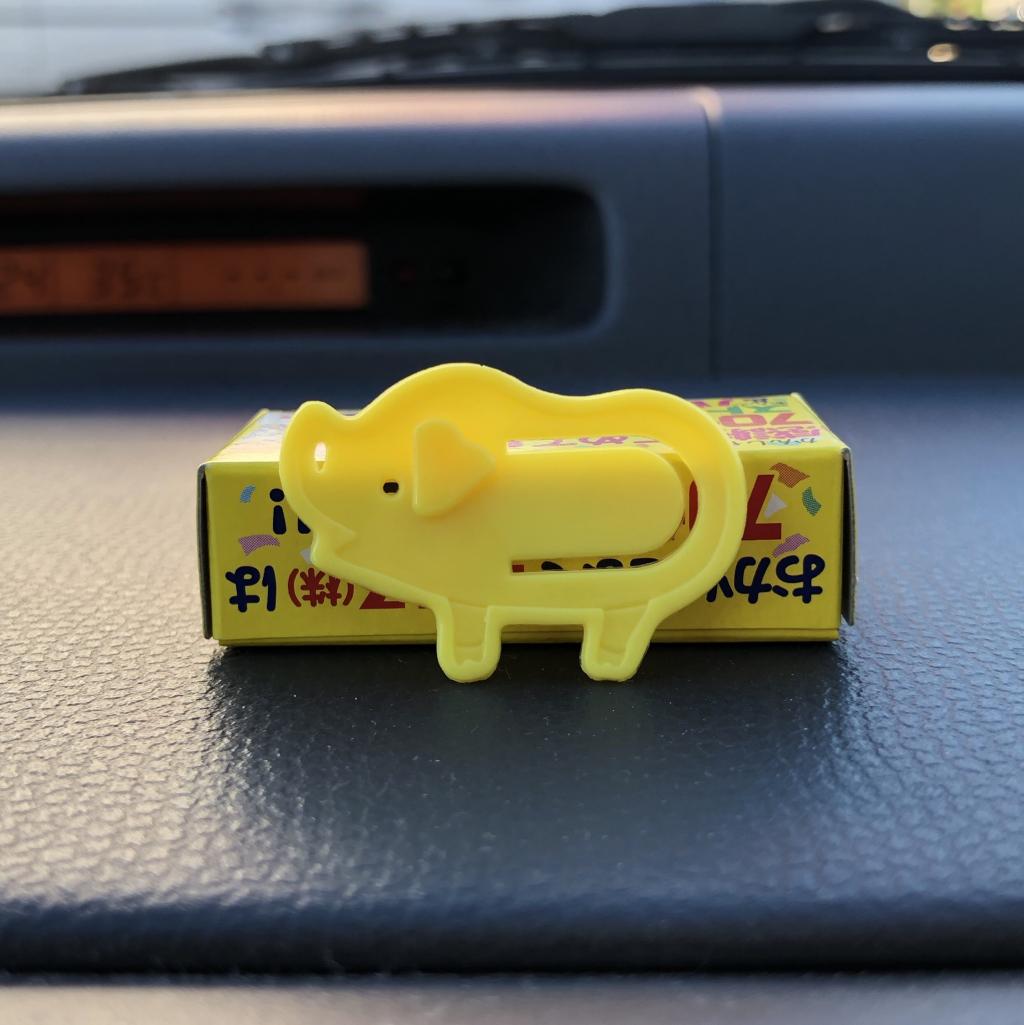 ブタのクリップ